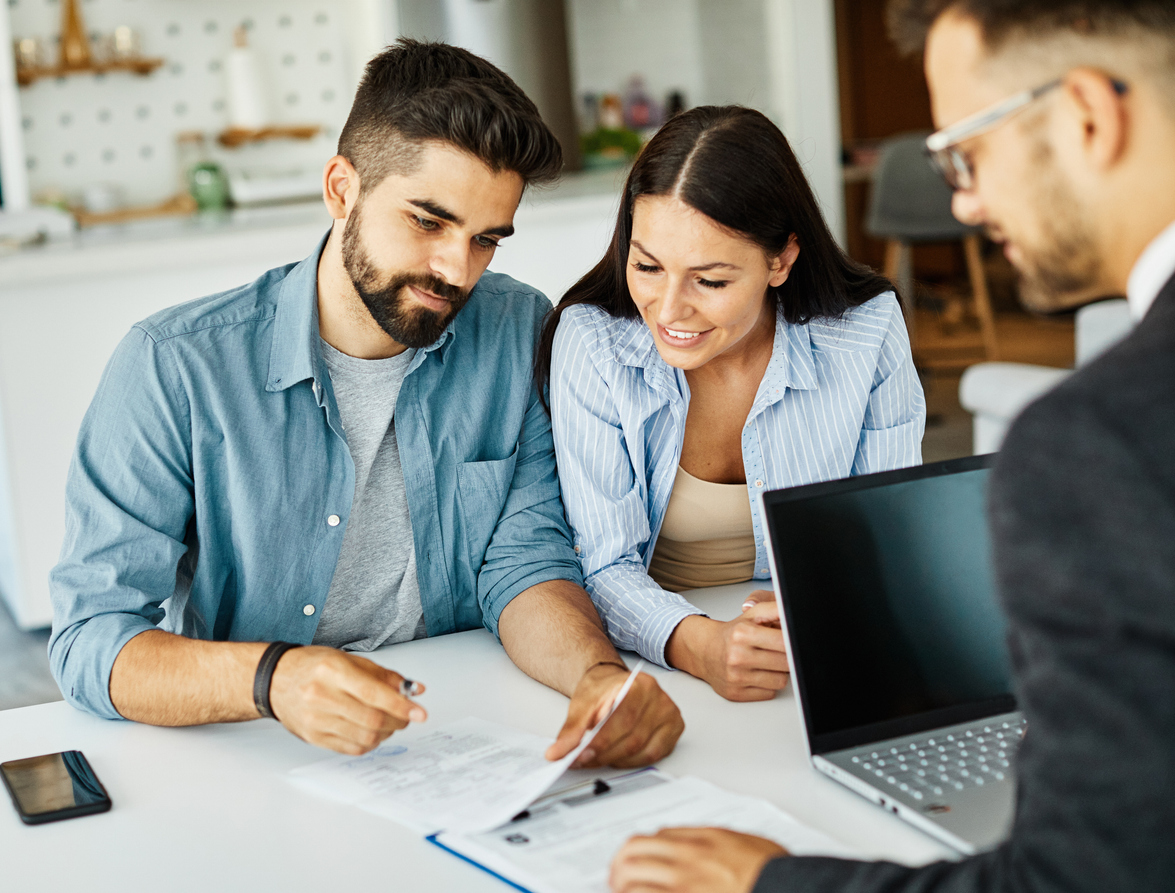 Disability Insurance Brokers: Advocates in the Claims Process