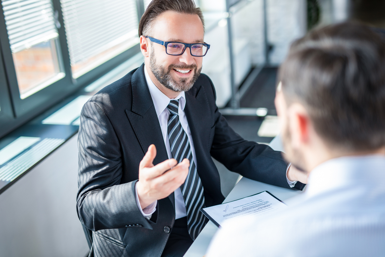 The Role of a Disability Insurance Broker in Tailoring Coverage for Self-Employed Professionals